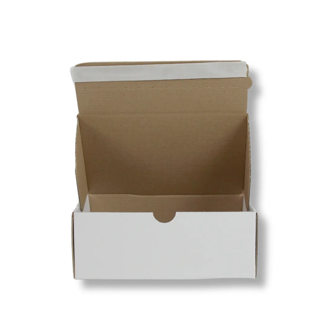 20x12,5x7,5 cm Bant Yapıştırmalı Kutu – Beyaz – 50'li Paket
