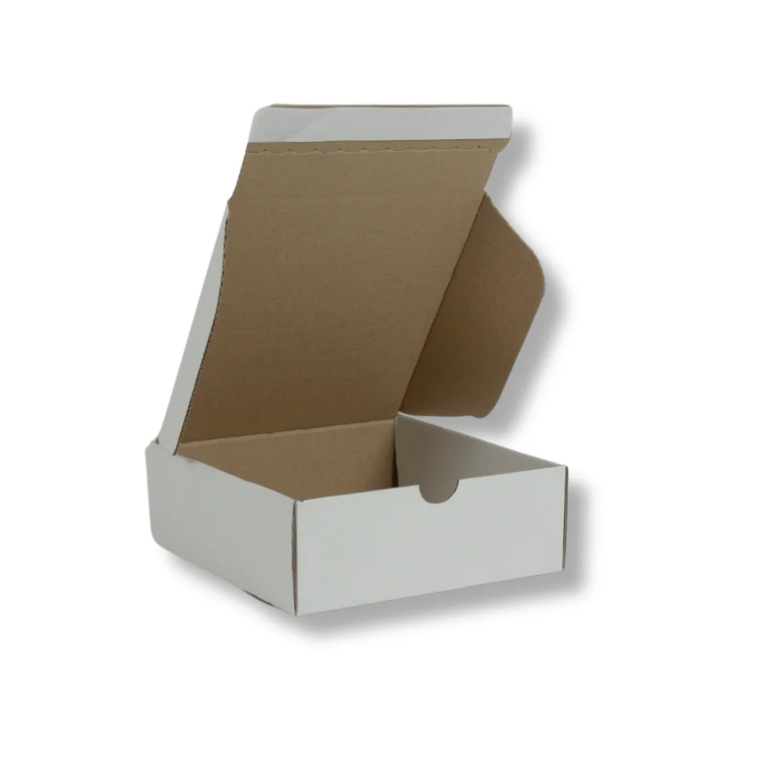 17x17x6 cm Bant Yapıştırmalı Kutu – Beyaz – 25'li Paket