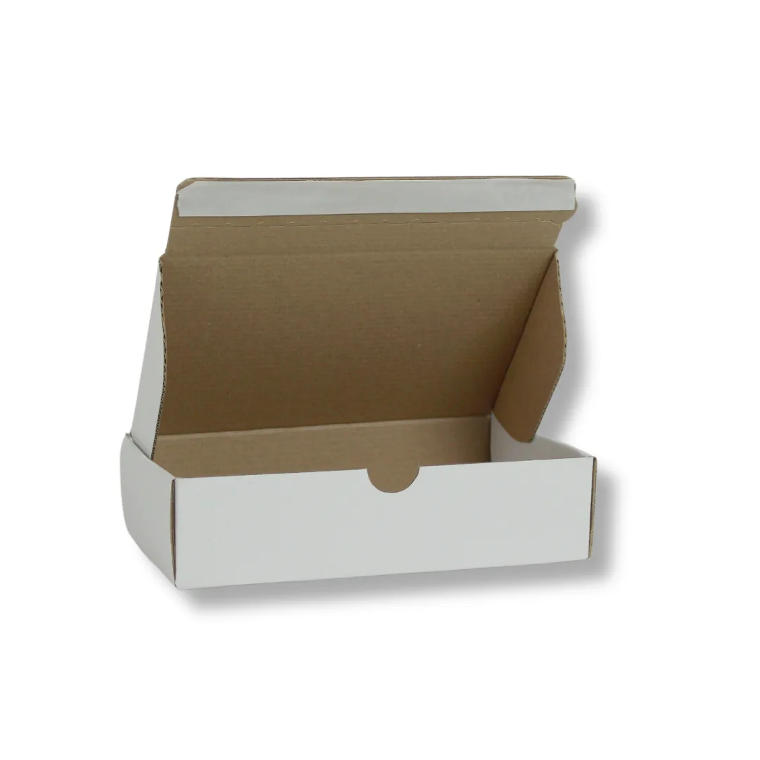 20x12,5x5 cm Bant Yapıştırmalı Kutu – Beyaz – 50'li Paket