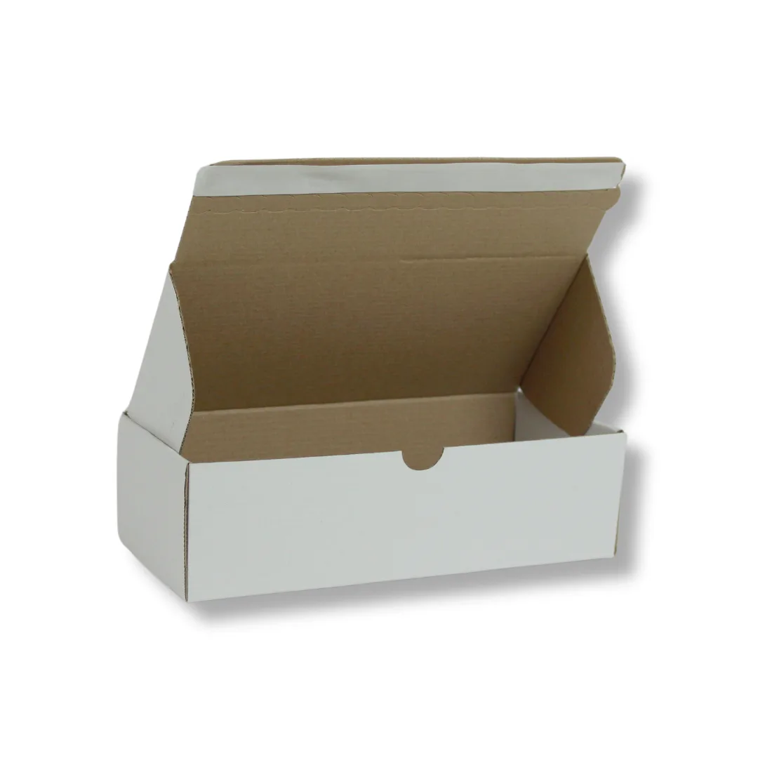 26x12,5x7,5 cm Bant Yapıştırmalı Kutu – Beyaz – 25'li Paket