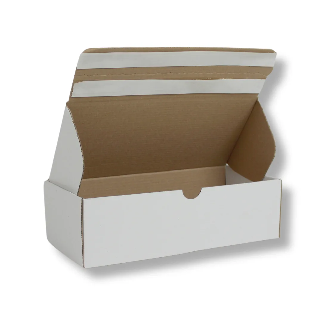 26x12,5x7,5 cm Çift Bant Yapıştırmalı Kutu – Beyaz – 50'li Paket