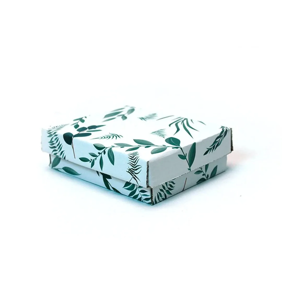 Çiçekli Hediye Kutusu 20x16x6 cm – 1 Adet