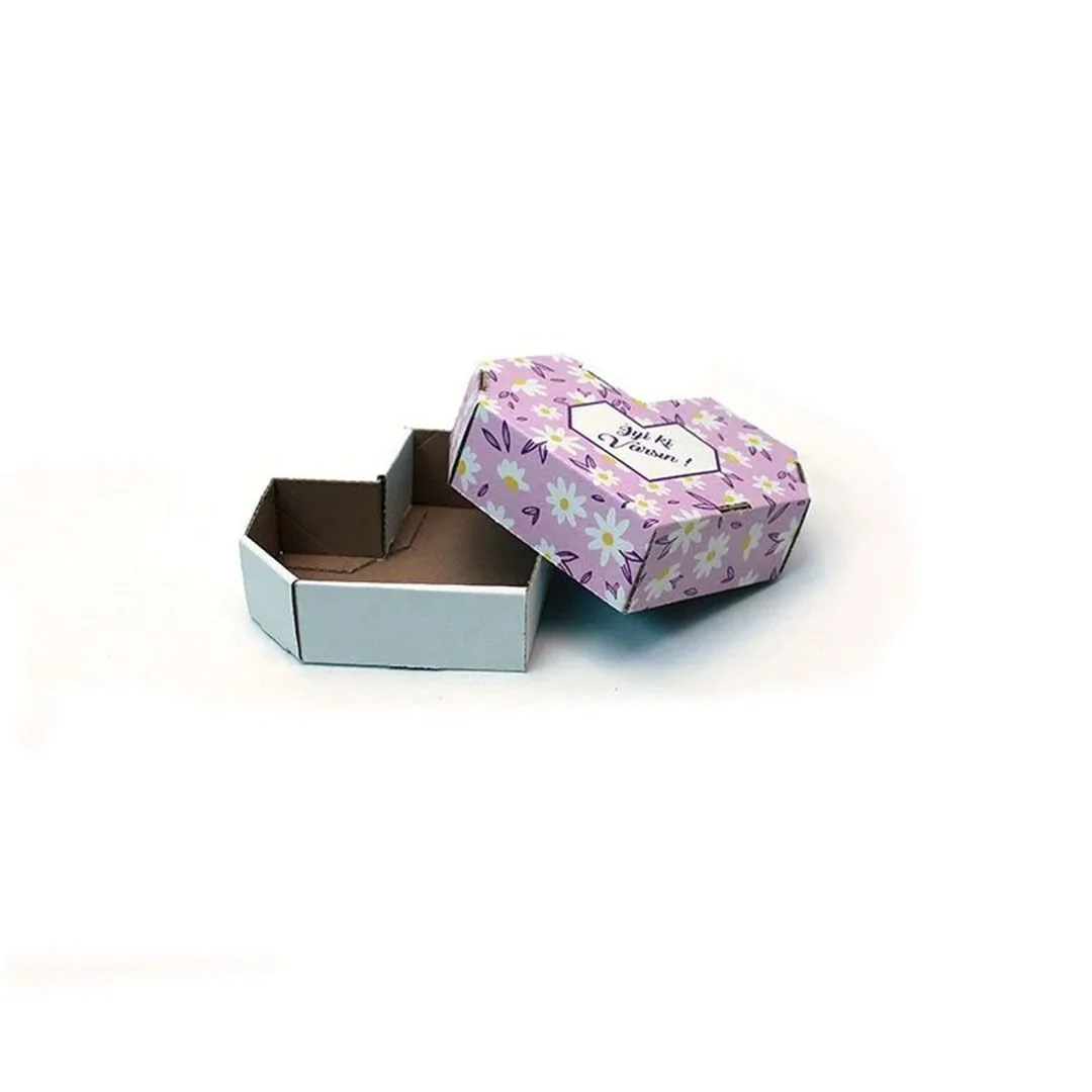 Kalpli Dilekli Hediye Kutusu 17x16,5x5 cm – 1 Adet